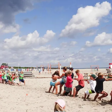 בית נופש Log In The Baltic Sea Of Dampland דאמפ