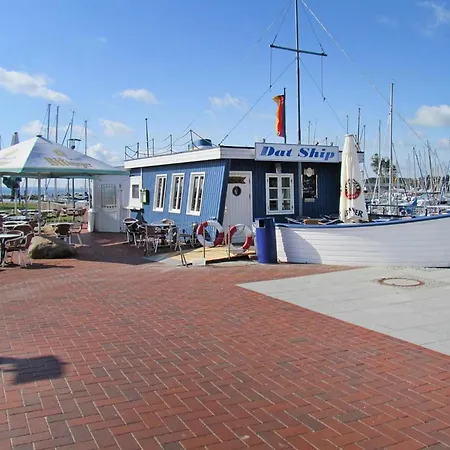 Log In The Baltic Sea Of Dampland בית נופש